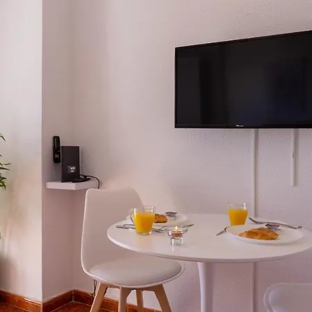 Estudio Playa Con Parking Malaga Apartment